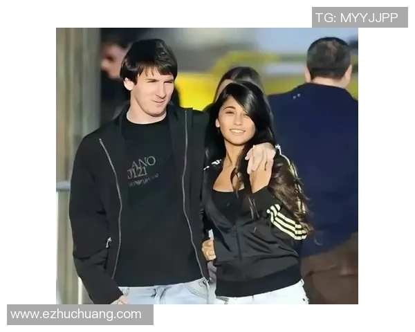 足球明星的妻子安娜揭秘她的生活与支持背后的故事